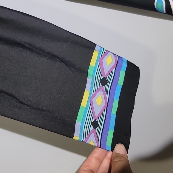 Serengeti Black Long Sleeve Flowy Stretch Print Dress - Picture 3 of 7